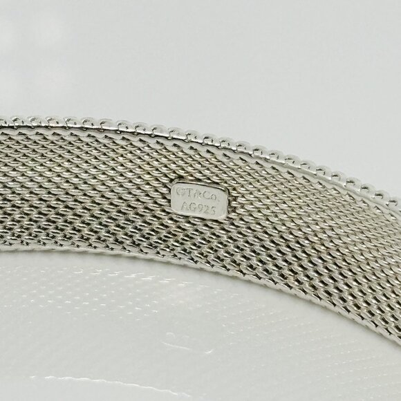 7.5" Tiffany & Co Somerset Firm Dome Mesh Bangle Bracelet in Silver - Picture 5 of 7